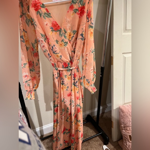 Pink lily maxi dress. Perfect type spring and Easter - Picture 2 of 4